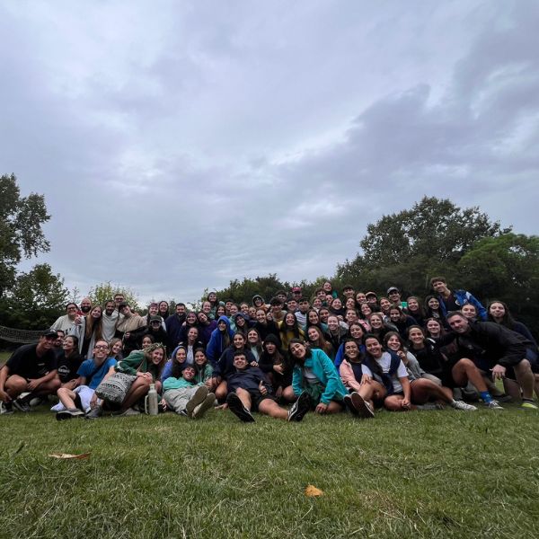 Se ha realizado en el Campanero el campamento “Hogar y Taller” con la participación de jóvenes de Uruguay. Una experiencia de Hogar a través de la convivencia y la reflexión y otra experiencia de “taller”, trabajo concreto en el lugar