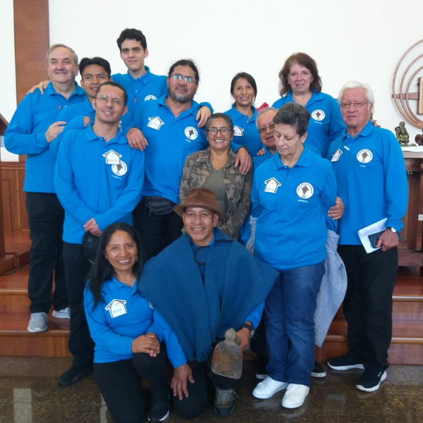 El día 6 de abril de 2024, en la ciudad de Ambato, fue el XII ENCUENTRO NACIONAL DE FRATERNIDADES NAZARENAS DE ECUADOR. Con la presencia de 60 hermanos fraternos de Lago Agrio, Guaranda, Quito, Ambato y Puyo reflexionamos en torno al documento “Laicos bajo el mismo techo de Nazaret